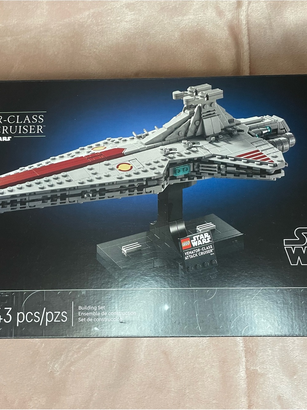 LEGO Star Wars Venator-Class Attack Cruiser - Gray, Red, Black